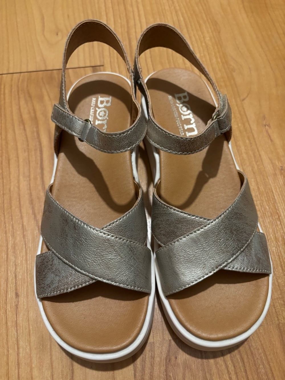 Born Katrina Leather Platform Sandals - light gold 8M